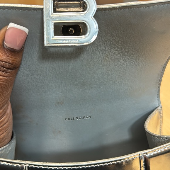 Balenciaga Hourglass Bag - Picture 4 of 9
